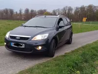 Gebraucht Ford Focus Viva 109 PS (80 kW) 2010 Grau Kombi