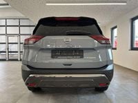 Neu Nissan X-Trail 213 PS (156 kW) 2026 Ceramic grey / dach schwarz SUV