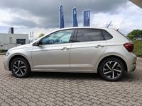 Gebraucht VW Polo Move 110 PS (80 kW) 2024 Silber (ivory silver metallic) Limousine
