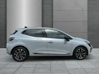 Gebraucht Renault Clio Techno 90 PS (66 kW) 2025 Rafalegrau Kleinwagen