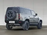 Gebraucht Land Rover Defender SE Dynamic 304 PS (223 kW) 2022 Pangea green SUV