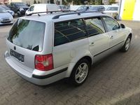 Usata VW Passat Comfortline 116 CV (85 kW) 2004 Argento Station wagon