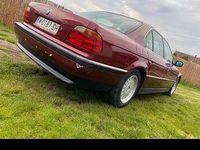 Gebraucht BMW 730 218 PS (160 kW) 1994 Rot Limousine