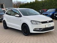 Gebraucht VW Polo LOUNGE 60 PS (44 kW) 2015 Weiß Limousine