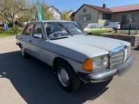 Usata Mercedes 240 1983 Grigio Berlina
