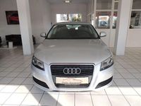 Gebraucht Audi A3 Attraction 125 PS (91 kW) 2009 Silber Kleinwagen