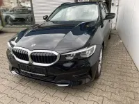 Gebraucht BMW 318 Advantage 150 PS (110 kW) 2020 Schwarz ii glanzschwarz Kombi
