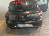 gebraucht Renault Clio III Night and day 20 TH