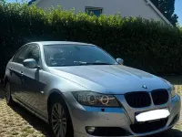 Gebraucht BMW 320 170 PS (125 kW) 2010 Blau Limousine