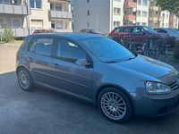 Gebraucht VW Golf V 140 PS (102 kW) 2008 Grau Limousine