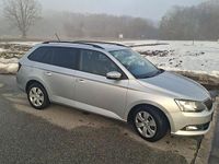 Gebraucht Skoda Fabia Ambition 90 PS (66 kW) 2016 Silber Kombi