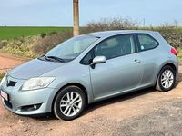 Gebraucht Toyota Auris 124 PS (91 kW) 2008 Silber Kleinwagen