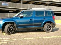 Gebraucht Skoda Yeti 140 PS (102 kW) 2014 Blau SUV