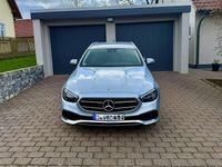 Gebraucht Mercedes E220 Avantgarde 194 PS (142 kW) 2021 Silber Kombi