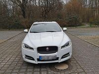 Używany Jaguar XF 241 KM (177 kW) 2014 Biały Sedan/Limuzyna