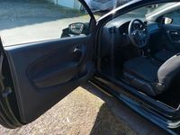 Gebraucht VW Polo 75 PS (55 kW) 2014 Schwarz Kleinwagen