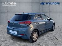 gebraucht Hyundai i20 PASSION *LM*PDC*SHZ*SpurH*KlimaM*Isofix