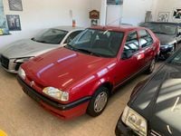 Gebraucht Renault 19 73 PS (53 kW) 1995 Rot Limousine