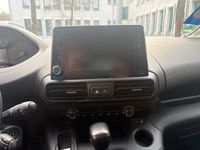 Gebraucht Peugeot Partner 131 PS (96 kW) 2019 Weiß Van / Kleinbus