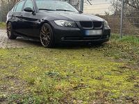 Gebraucht BMW 330 231 PS (169 kW) 2008 Schwarz Limousine