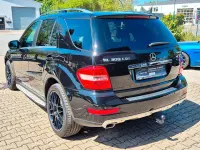 Gebraucht Mercedes ML300 204 PS (150 kW) 2010 Schwarz SUV