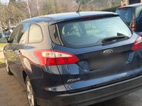 Gebraucht Ford Focus 115 PS (84 kW) 2011 Blau Kombi