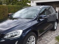 Gebraucht Volvo XC60 Kinetic 150 PS (110 kW) 2017 Blau SUV
