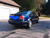 Gebraucht VW Bora 115 PS (84 kW) 1999 Blau Limousine