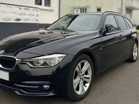 Gebraucht BMW 318 Sport Line 150 PS (110 kW) 2018 Schwarz Kombi