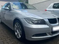 Gebraucht BMW 318 129 PS (94 kW) 2006 Silber Limousine