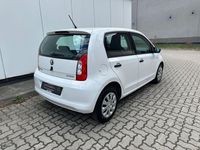 Gebraucht Skoda Citigo Active 60 PS (44 kW) 2018 Weiß Kleinwagen
