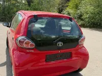 Używany Toyota Aygo 64 KM (47 kW) 2012 Czerwony Hatchback