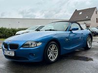 Gebraucht BMW Z4 Sport Line 170 PS (125 kW) 2005 Blau Cabrio