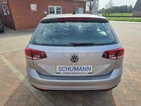 Gebraucht VW Passat 150 PS (110 kW) 2020 Silber Kombi