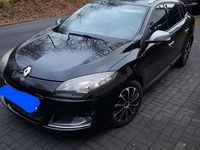 Gebraucht Renault Mégane GrandTour Bose Edition 131 PS (96 kW) 2011 Schwarz Kombi