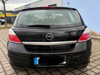 Gebraucht Opel Astra 105 PS (77 kW) 2006 Schwarz Kleinwagen