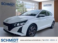 Gebraucht Hyundai i20 Trend 101 PS (74 kW) 2025 Atlas white / sol Kleinwagen