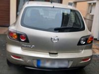 Używany Mazda 3 100 KM (73 kW) 2005 Sedan/Limuzyna