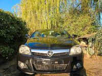 Gebraucht Opel Tigra 90 PS (66 kW) 2004 Schwarz Cabrio