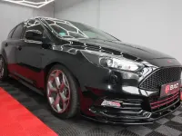 Gebraucht Ford Focus ST 250 PS (183 kW) 2018 Schwarz Limousine