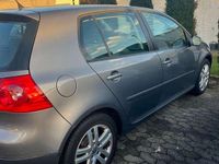 Gebraucht VW Golf V Comfortline 80 PS (58 kW) 2007 Grau Limousine