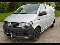 Gebraucht VW Transporter 150 PS (110 kW) 2016 Silber Van