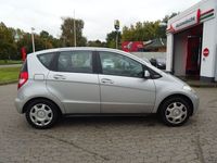 Gebraucht Mercedes A150 95 PS (69 kW) 2009 Silber Limousine