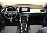 Gebraucht VW T-Roc Move 150 PS (110 kW) 2023 Deep black perleffekt SUV