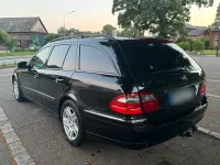 Gebraucht Mercedes E220 Elegance 170 PS (125 kW) 2008 Schwarz Kombi