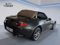 Neu Mazda MX5 Kazari 132 PS (97 kW) 2026 Grau Cabrio