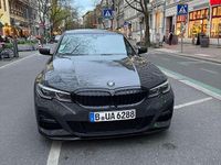 Używany BMW 330 M Sport 258 KM (189 kW) 2019 Szary Sedan/Limuzyna