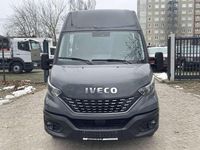 Gebraucht Iveco Daily 179 PS (131 kW) 2021 Grau Van