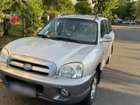 Gebraucht Hyundai Santa Fe 145 PS (106 kW) 2005 Silber SUV