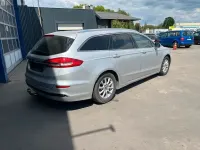 Gebraucht Ford Mondeo 140 PS (102 kW) 2019 Silber Limousine
